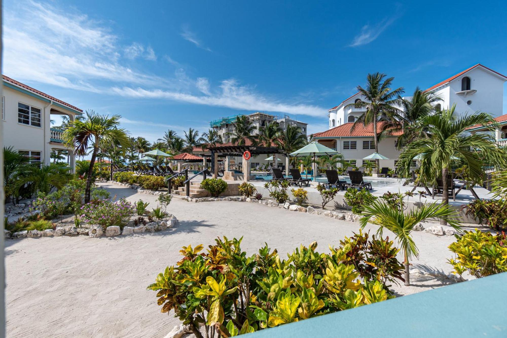 Belizean Shores Resort San Pedro  Exterior photo